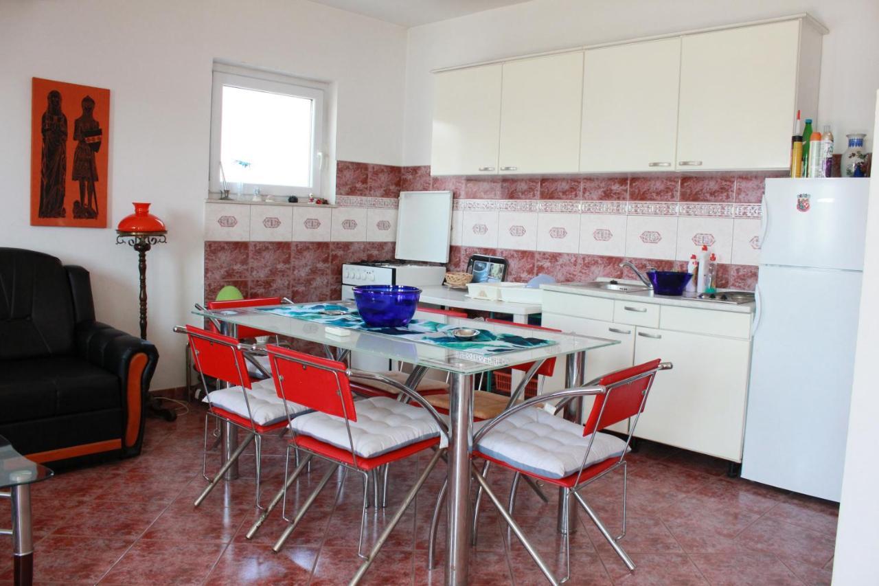 Apartment Blue Sea Дуги Рат Екстериор снимка